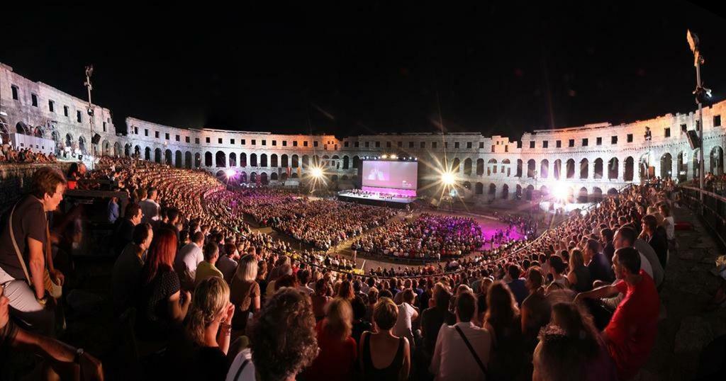 Appartamento Arena Festival Pola Esterno foto