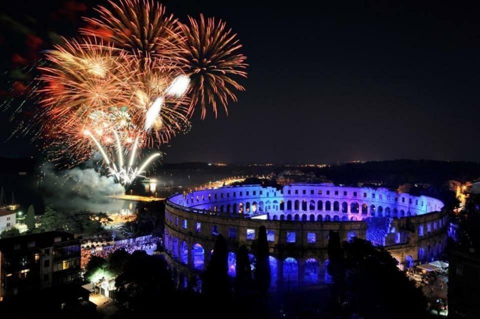 Appartamento Arena Festival Pola Esterno foto