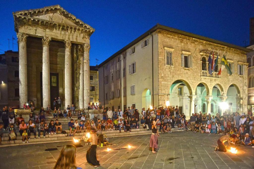 Appartamento Arena Festival Pola Esterno foto